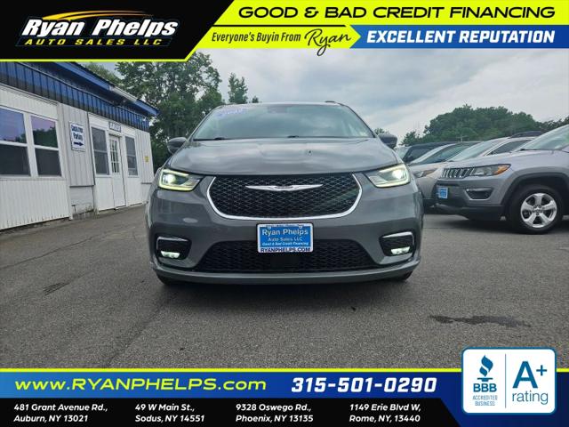 2022 Chrysler Pacifica Touring L AWD