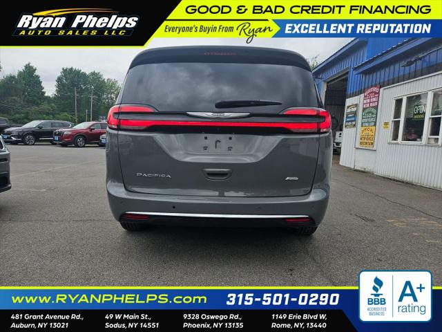 2022 Chrysler Pacifica Touring L AWD