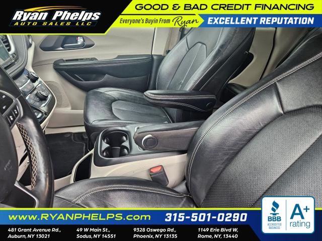 2022 Chrysler Pacifica Touring L AWD