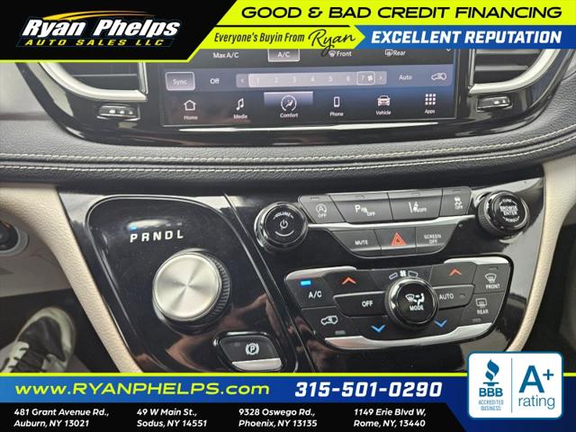 2022 Chrysler Pacifica Touring L AWD