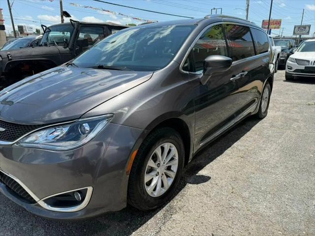 2019 Chrysler Pacifica Touring L