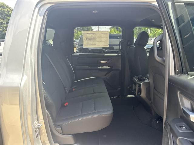2026 Ram 1500 Express Crew Cab 4x4 5'7" Box
