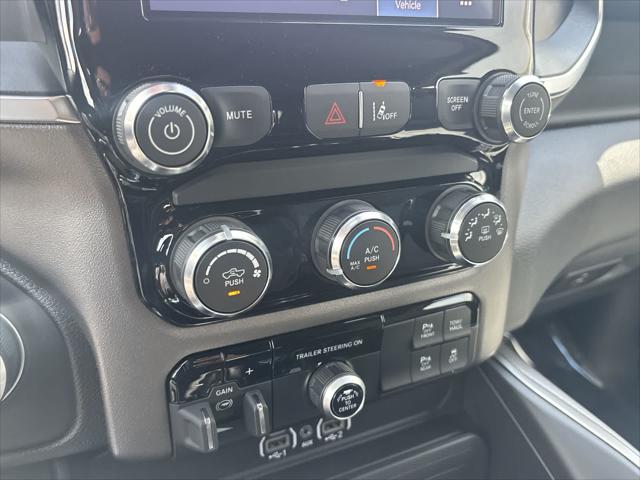 2026 Ram 1500 Express Crew Cab 4x4 5'7" Box
