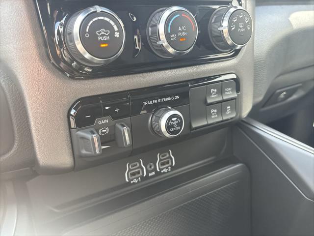 2026 Ram 1500 Express Crew Cab 4x4 5'7" Box