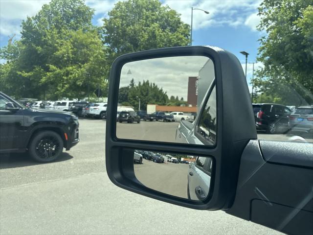 2026 Ram 1500 Express Crew Cab 4x4 5'7" Box