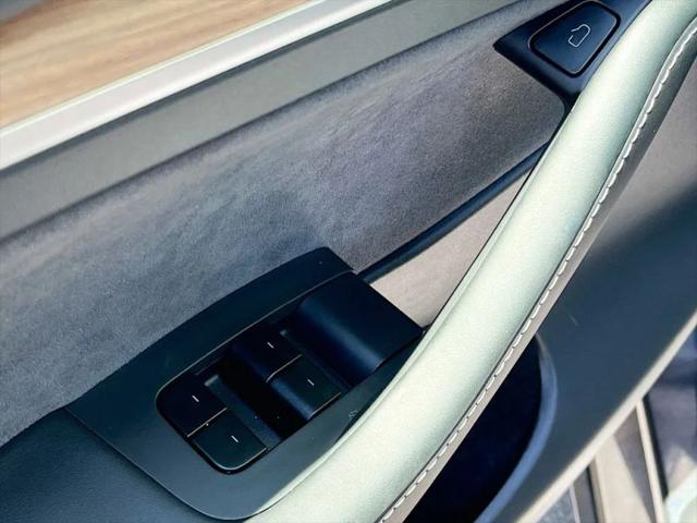 2025 Tesla Model Y Long Range Dual Motor All-Wheel Drive