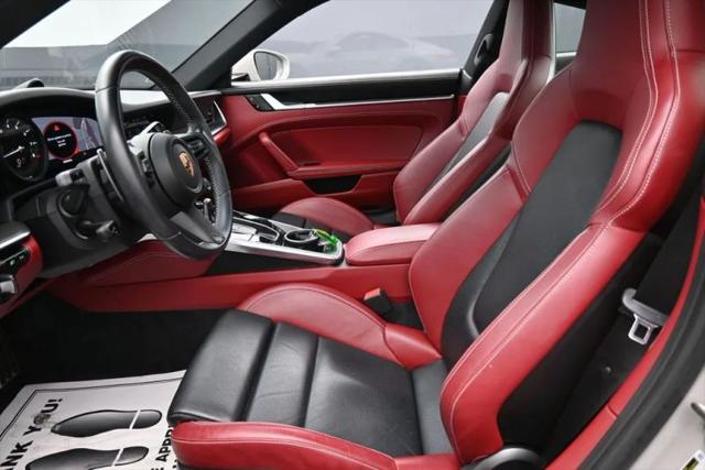 2020 Porsche 911 Carrera S