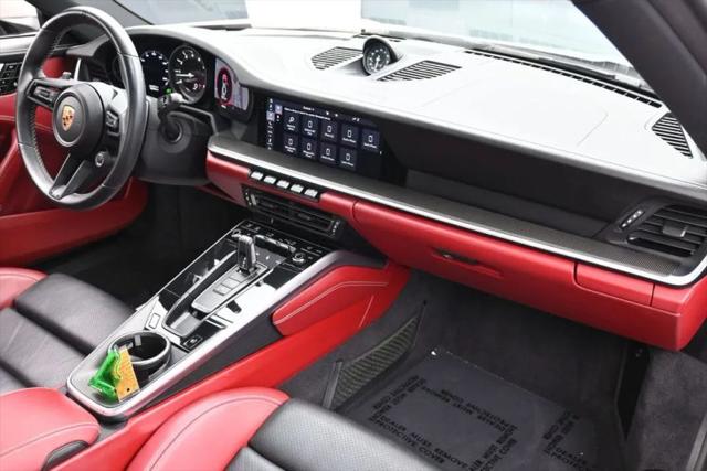 2020 Porsche 911 Carrera S