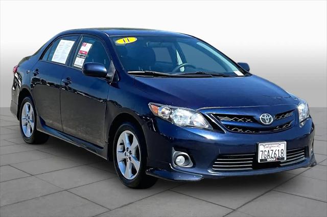 2011 Toyota Corolla LE