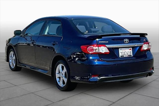 2011 Toyota Corolla LE
