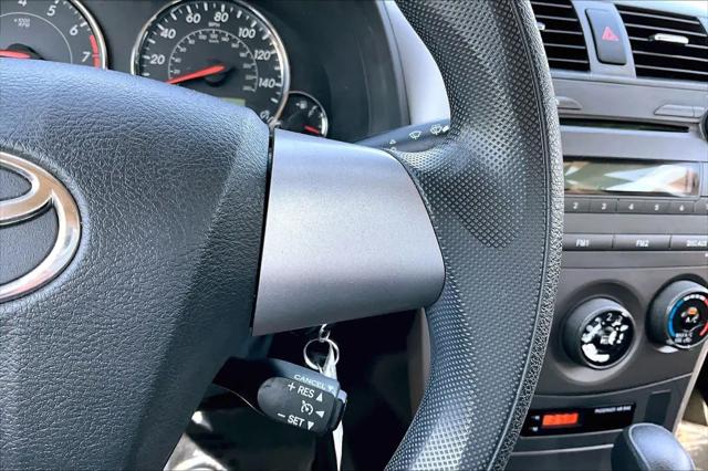 2011 Toyota Corolla LE