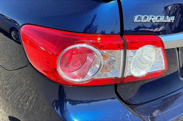 2011 Toyota Corolla LE