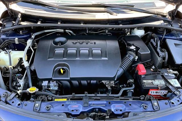 2011 Toyota Corolla LE