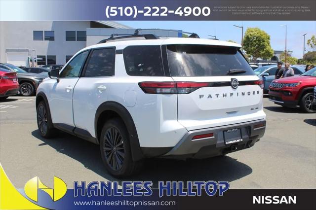 2026 Nissan Pathfinder SL