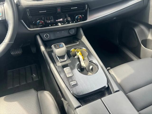 2021 Nissan Rogue SV FWD