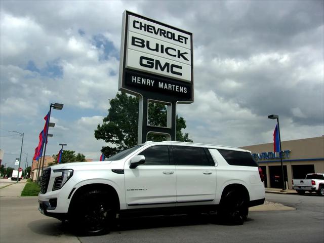 2025 GMC Yukon XL 4WD Denali Ultimate for sale in Leavenworth, KS