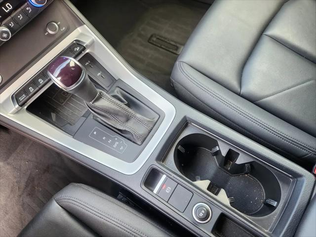 2024 Audi Q3 Premium 45 TFSI S line quattro Tiptronic