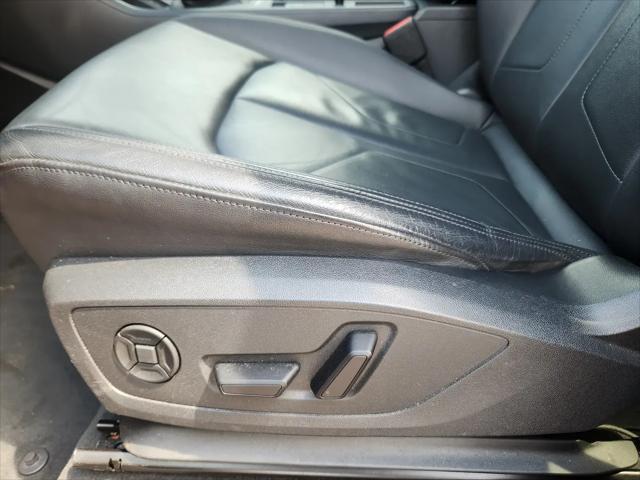 2024 Audi Q3 Premium 45 TFSI S line quattro Tiptronic