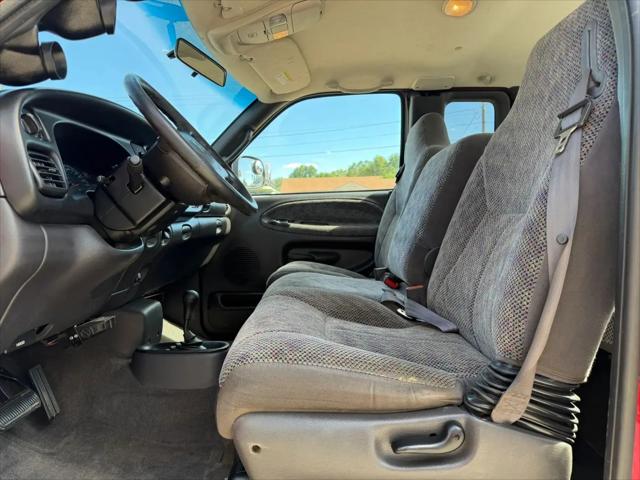 1999 Dodge Ram 2500 Base