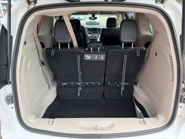 2020 Chrysler Pacifica Touring L