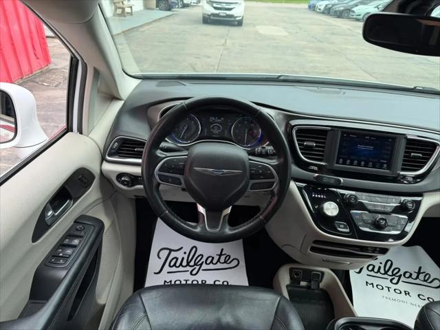 2020 Chrysler Pacifica Touring L