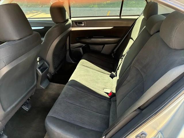 2013 Subaru Legacy 2.5i Premium