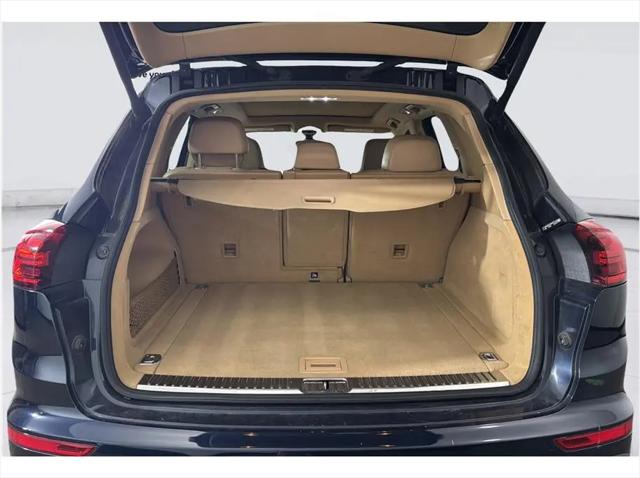 2016 Porsche Cayenne Cayenne