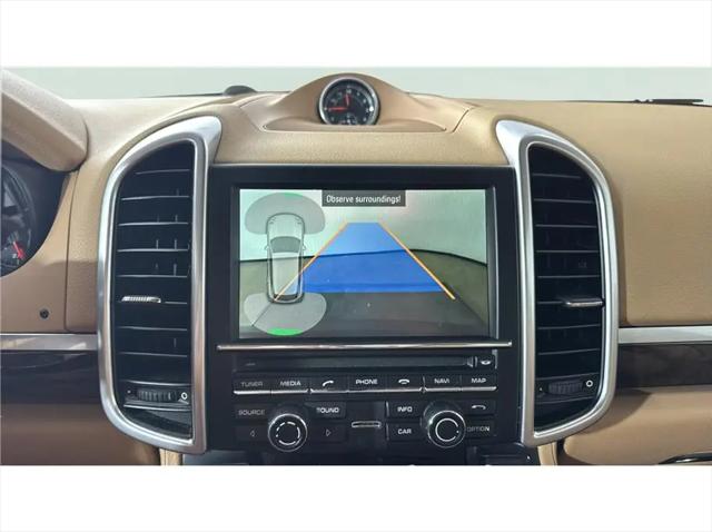 2016 Porsche Cayenne Cayenne