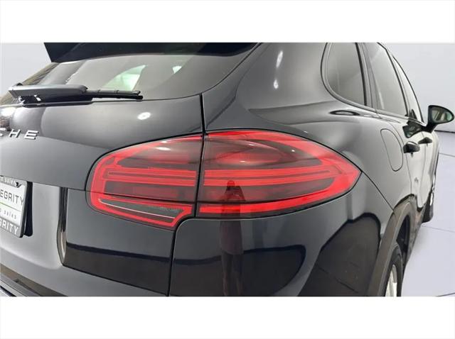 2016 Porsche Cayenne Cayenne