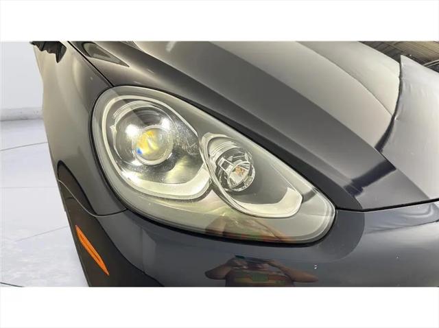2016 Porsche Cayenne Cayenne