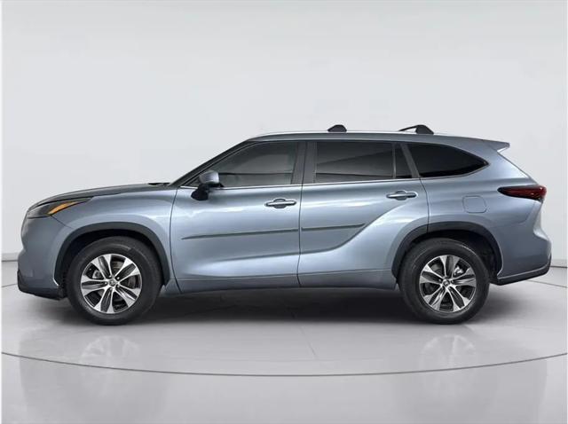2023 Toyota Highlander XLE for sale in Sacramento, CA