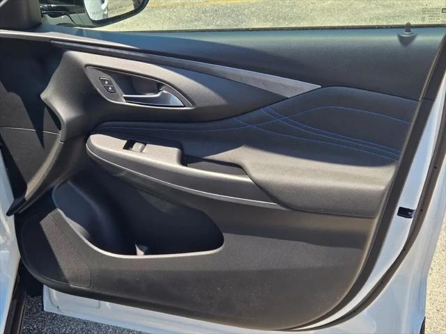 2026 Buick NV Sport Touring FWD