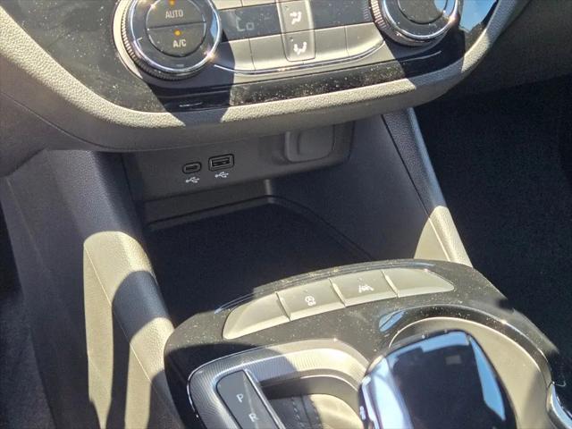 2026 Buick NV Sport Touring FWD