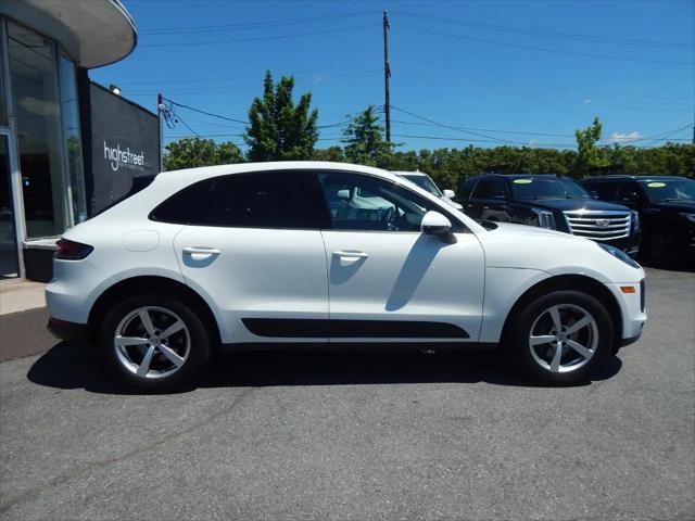 2021 Porsche Macan Macan