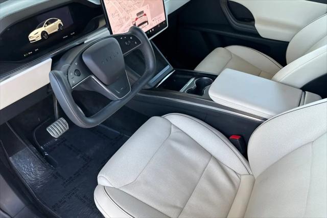 2022 Tesla Model X Plaid Tri Motor All-Wheel Drive