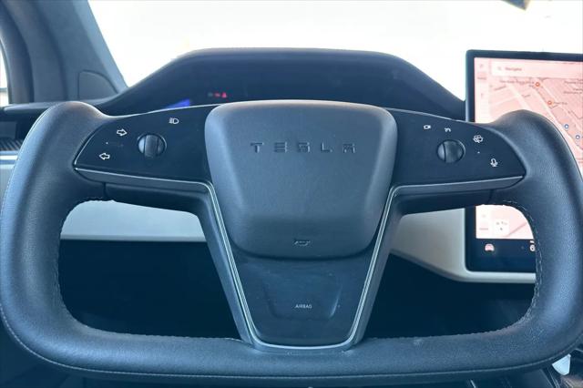 2022 Tesla Model X Plaid Tri Motor All-Wheel Drive