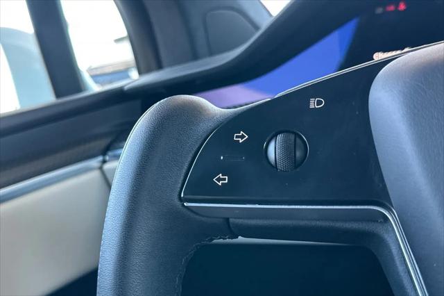 2022 Tesla Model X Plaid Tri Motor All-Wheel Drive