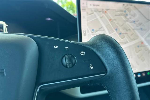 2022 Tesla Model X Plaid Tri Motor All-Wheel Drive
