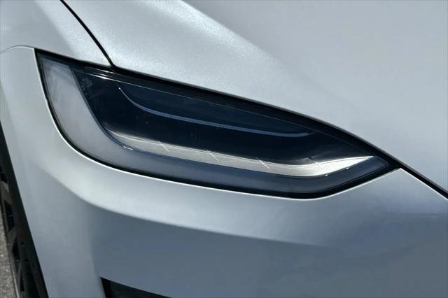 2022 Tesla Model X Plaid Tri Motor All-Wheel Drive