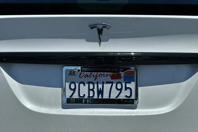 2022 Tesla Model X Plaid Tri Motor All-Wheel Drive