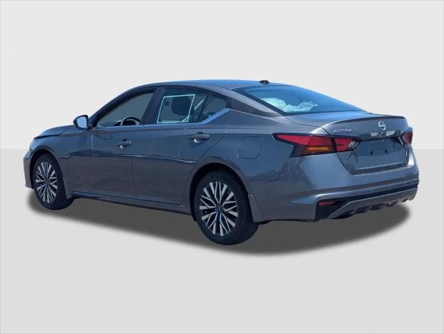 2026 Nissan Altima SV FWD