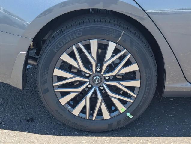 2026 Nissan Altima SV FWD