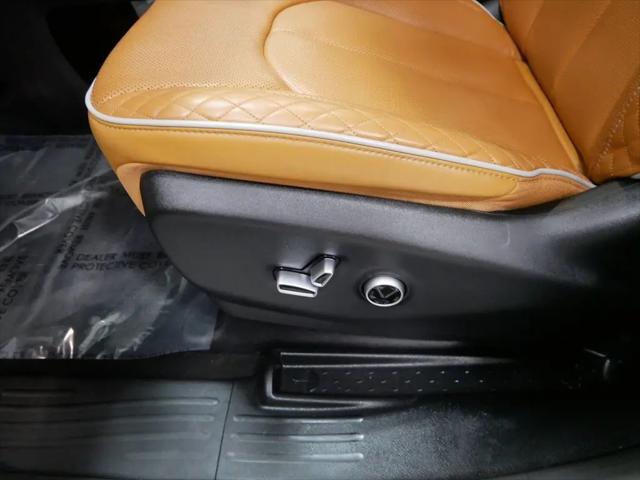 2023 Chrysler Pacifica Pinnacle