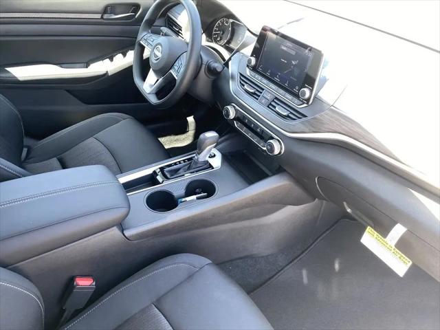 2026 Nissan Altima SV FWD