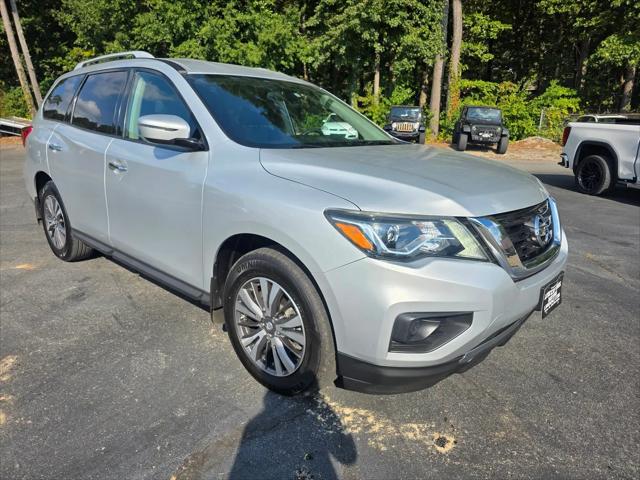 2017 Nissan Pathfinder S
