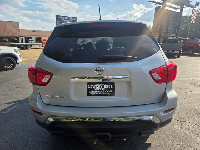 2017 Nissan Pathfinder S