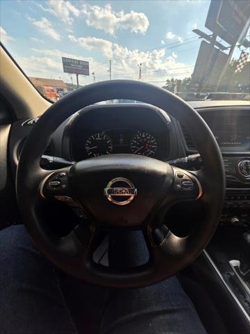 2017 Nissan Pathfinder S