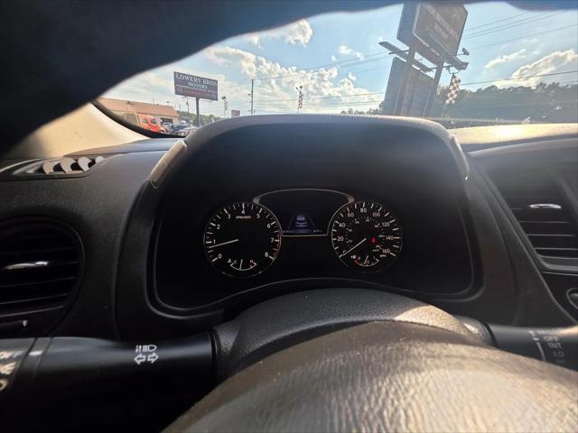 2017 Nissan Pathfinder S