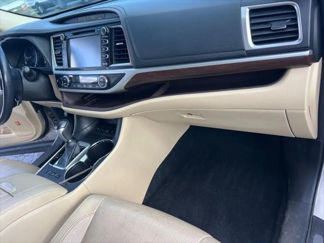 2014 Toyota Highlander Limited Platinum V6