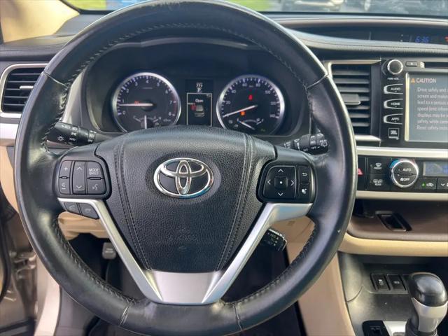 2014 Toyota Highlander Limited Platinum V6